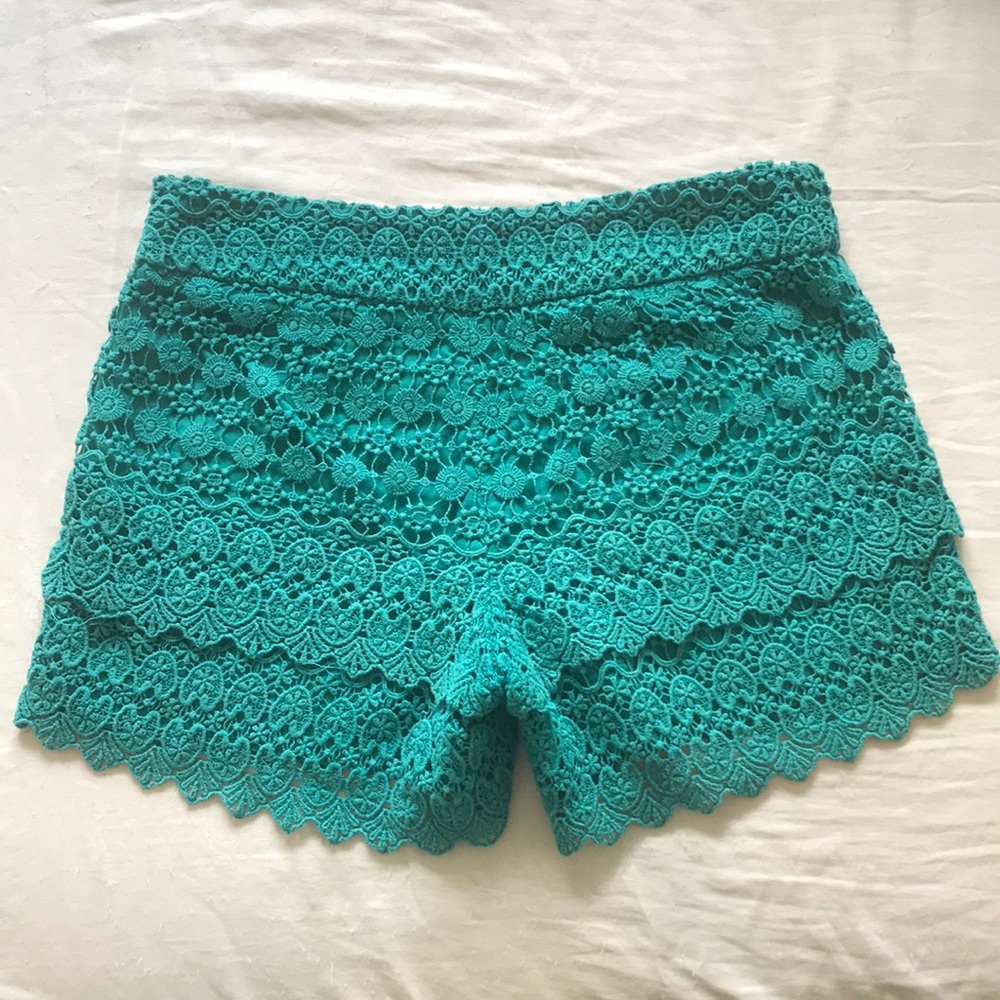 TEAL LACE SHORTS - Picture 3 of 4